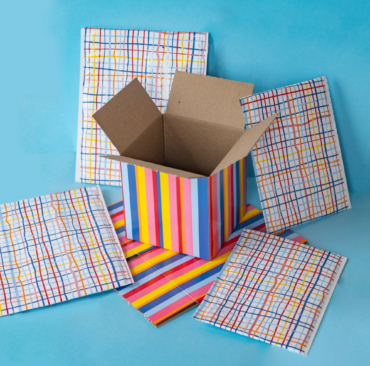 Packed Party Shipping Box 6x6x6 Stripes(2)